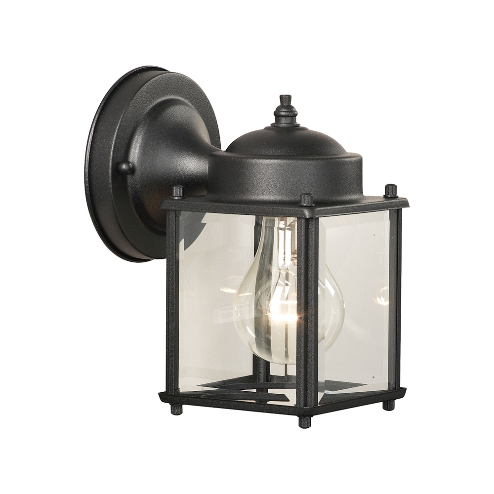 Thomas - Outdoor Essentials 7.5&#39;&#39; High 1-Light Outdoor Sconce - Black